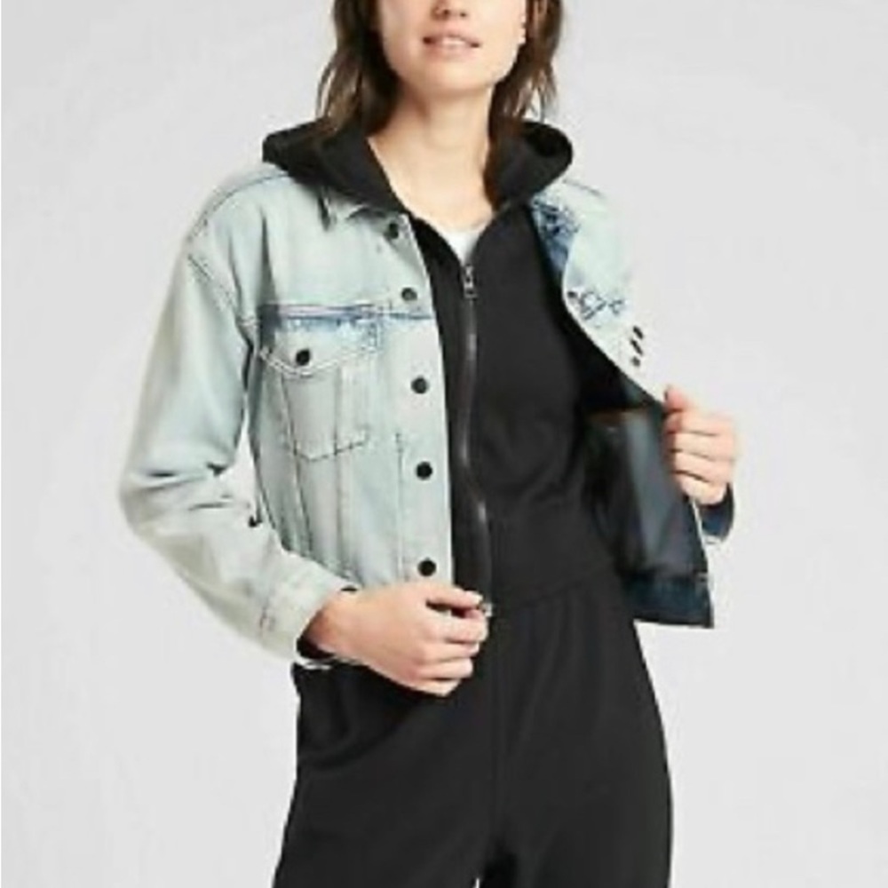 Athleta stonewashed Denim Jacket & sleevless hooded 2-in-1 they separate!